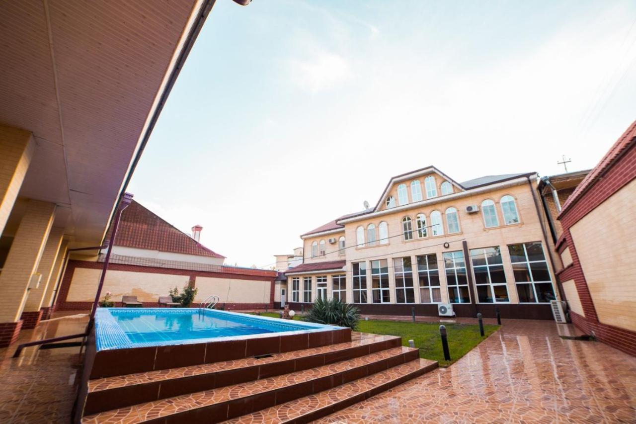 Guest House "Rohat Lux" Samarkand Buitenkant foto