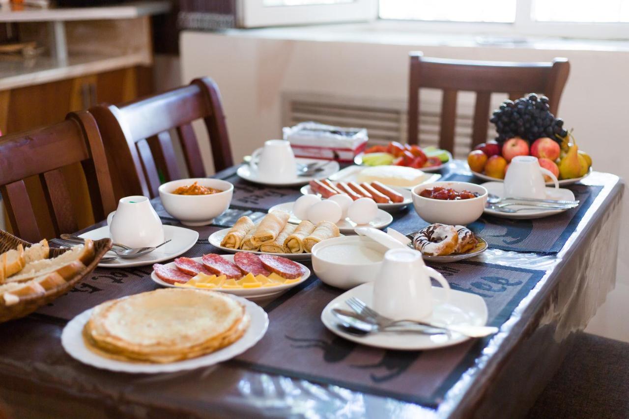 Guest House "Rohat Lux" Samarkand Buitenkant foto