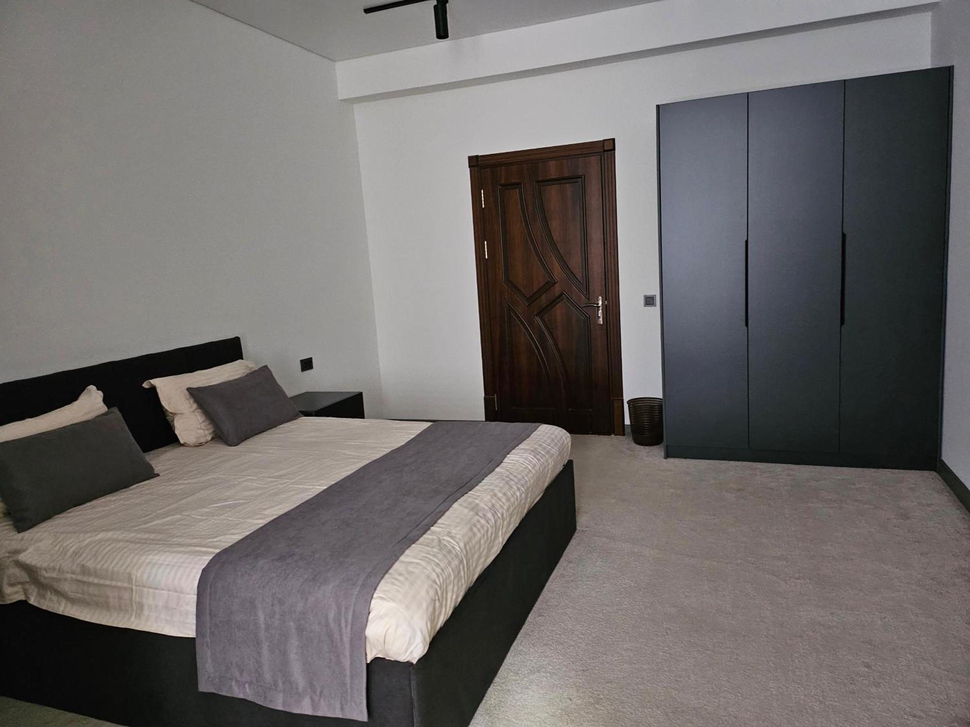 Guest House "Rohat Lux" Samarkand Buitenkant foto