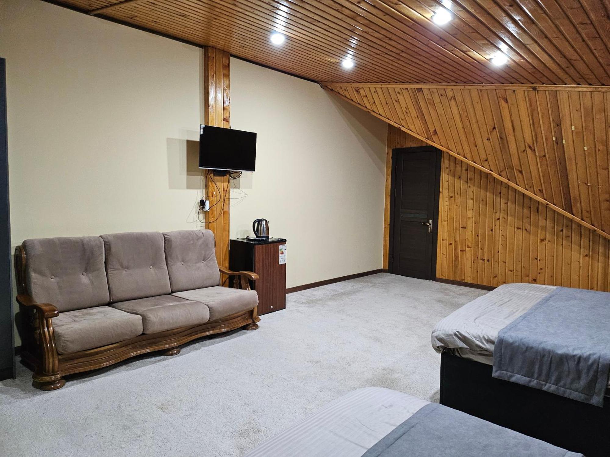 Guest House "Rohat Lux" Samarkand Buitenkant foto