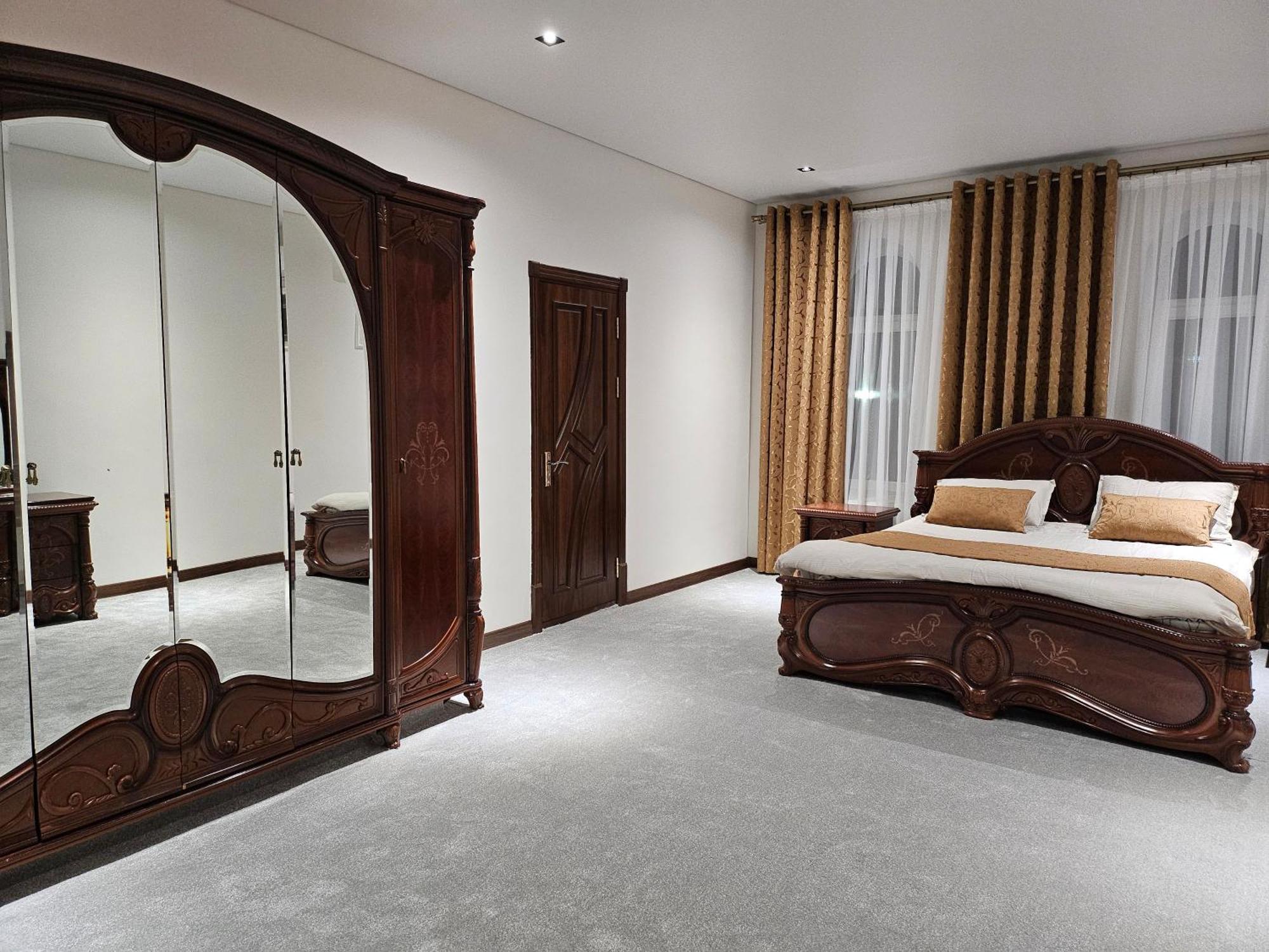 Guest House "Rohat Lux" Samarkand Buitenkant foto