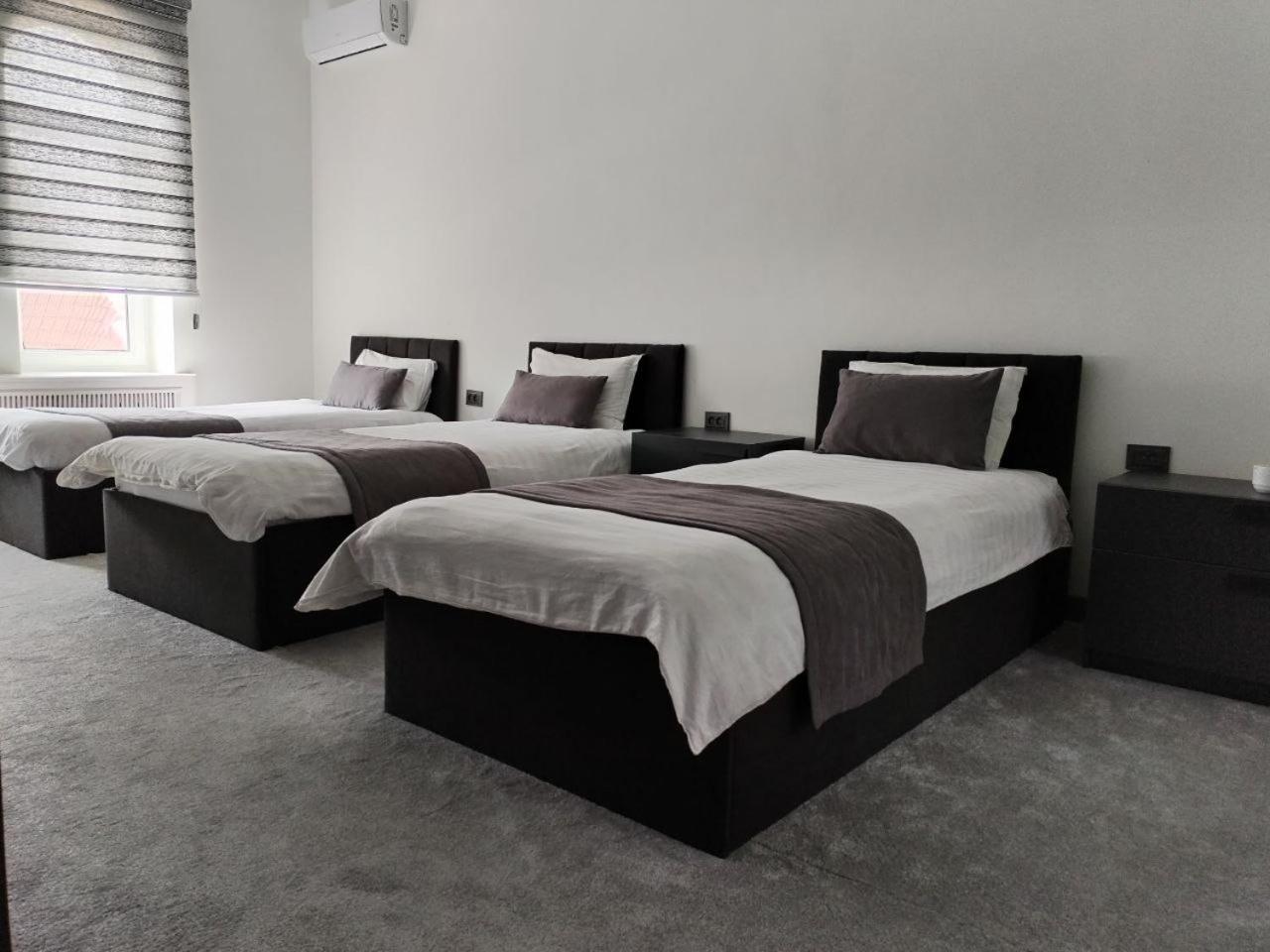 Guest House "Rohat Lux" Samarkand Buitenkant foto