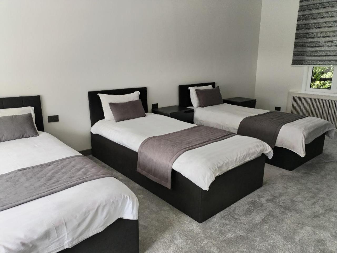 Guest House "Rohat Lux" Samarkand Buitenkant foto